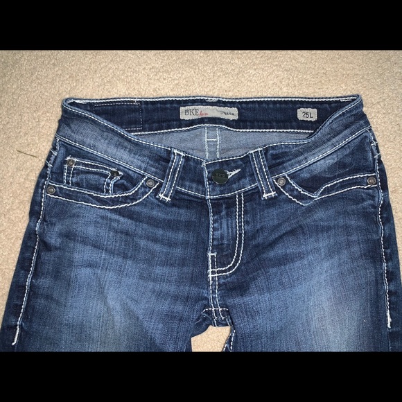 Women’s BKE Jeans - Picture 5 of 8